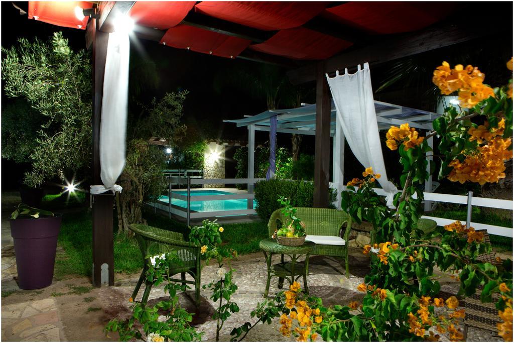 Bed and Breakfast Ai Parchi Dei Parrini Партинико Номер фото