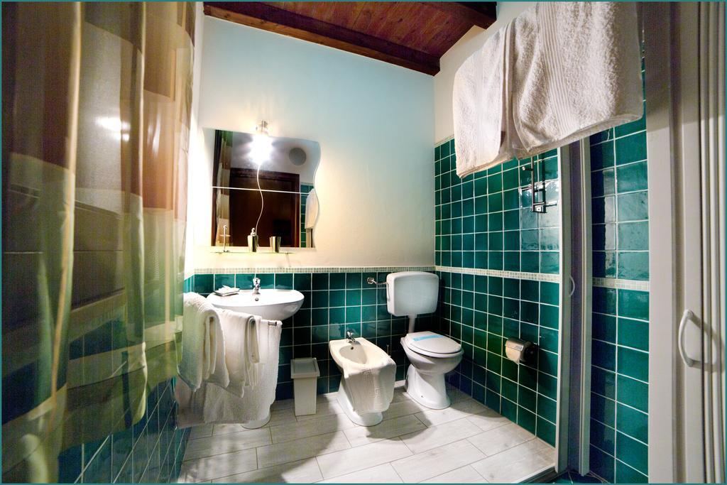 Bed and Breakfast Ai Parchi Dei Parrini Партинико Номер фото